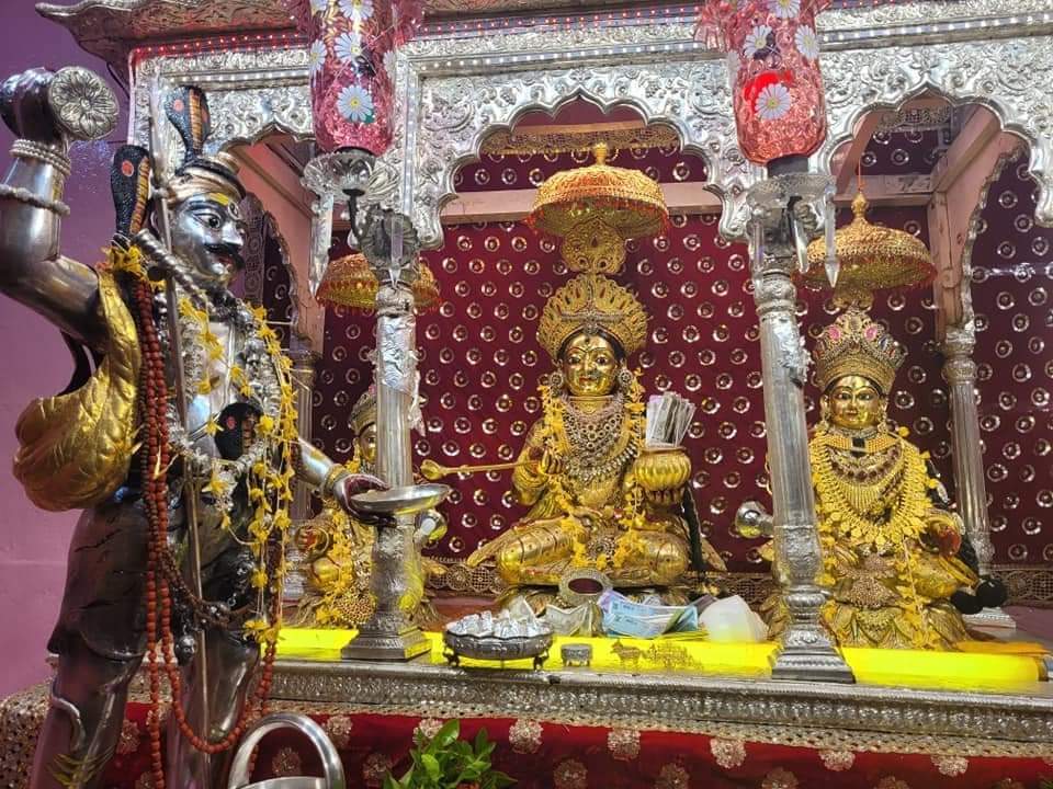Annapurna Temple, Varanasi – A Divine Destination of Nourishment & Faith in 2025